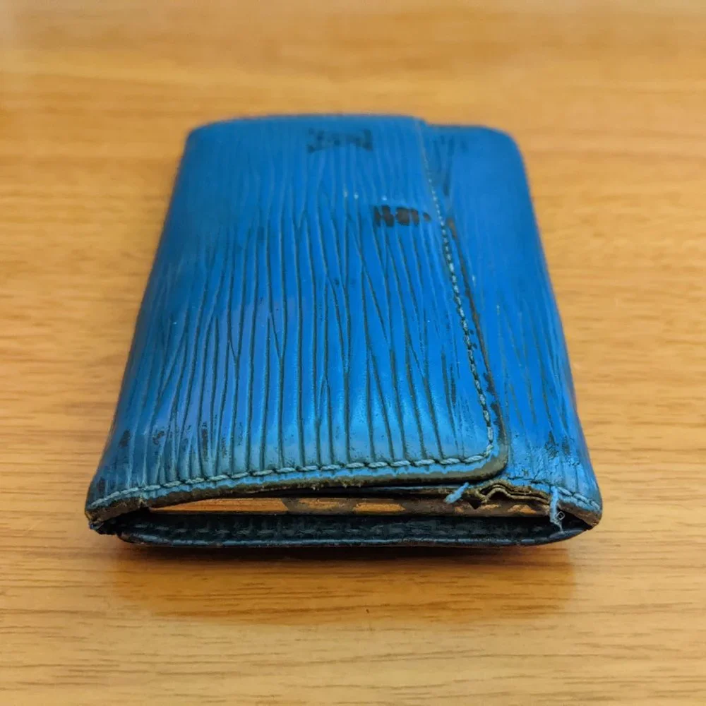 Louis Vuitton Epi Key Holder/Wallet 1566***